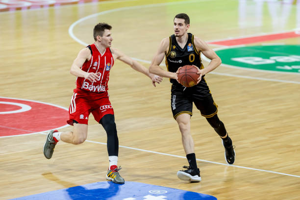 能在短期内 能在短期内