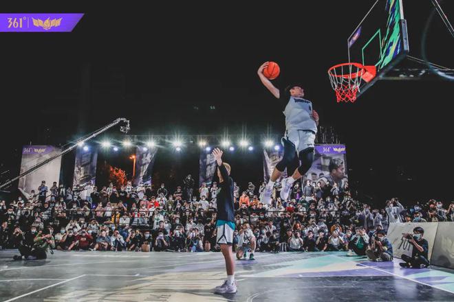 更在于团队 更在于团队